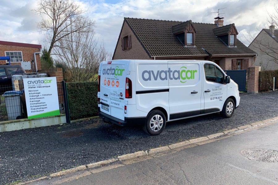 Signalétique garage Avatacar Escale Cars (59)